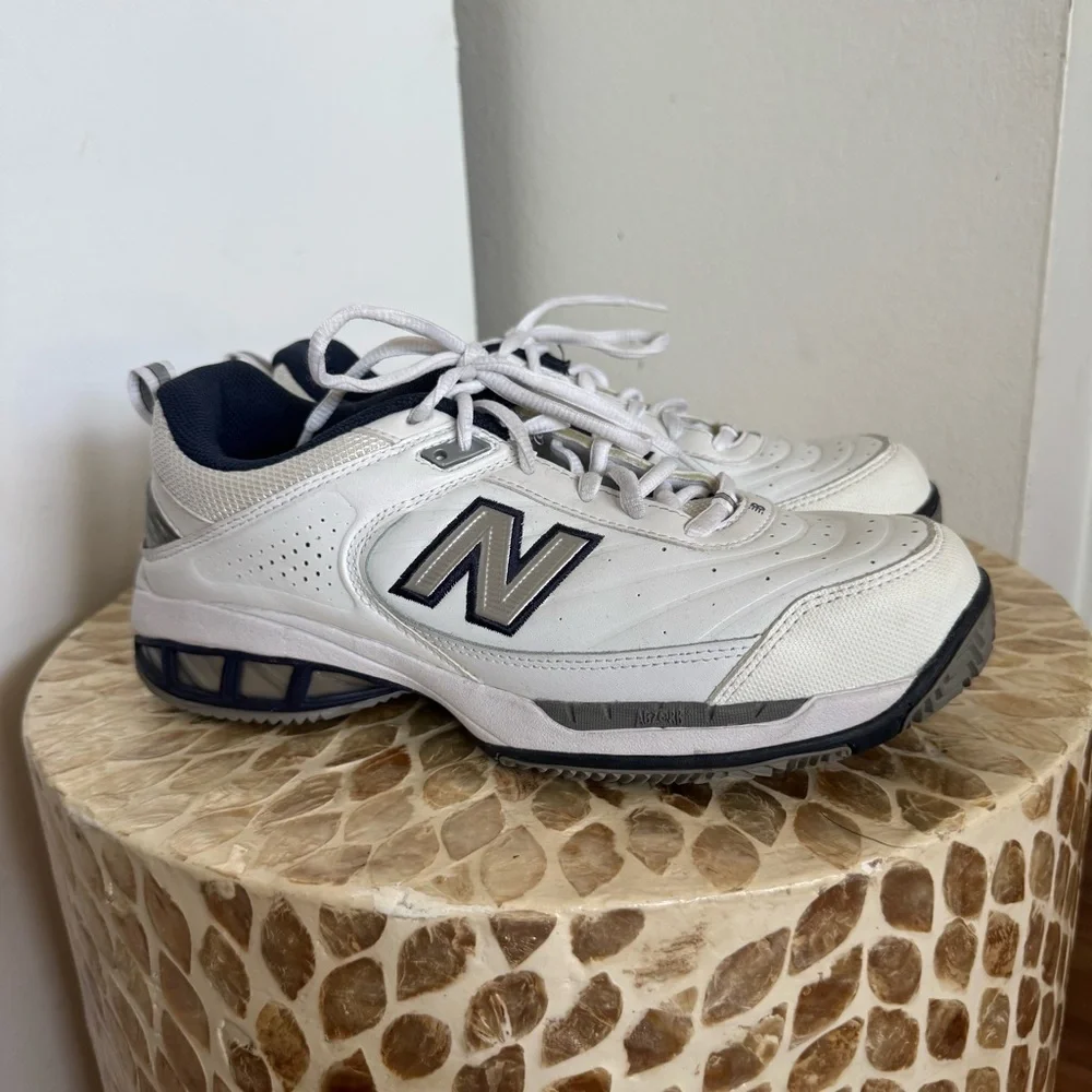New Balance 806 Tennis Shoes Sneakers size Women’s 8.5